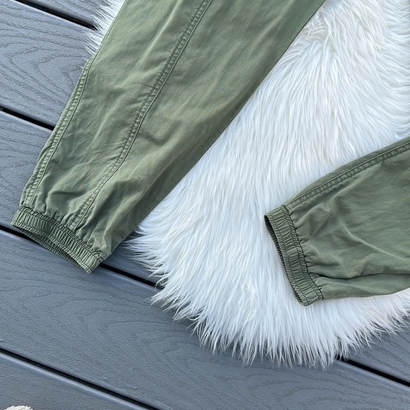 Calvin Klein green jogger cargo pants - Picture 2 of 5